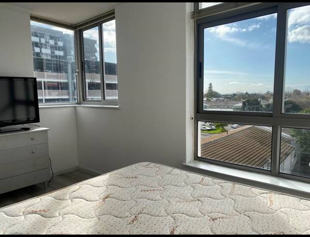 1 BEDROOM PROPERTY TO RENT IN CLAREMONT